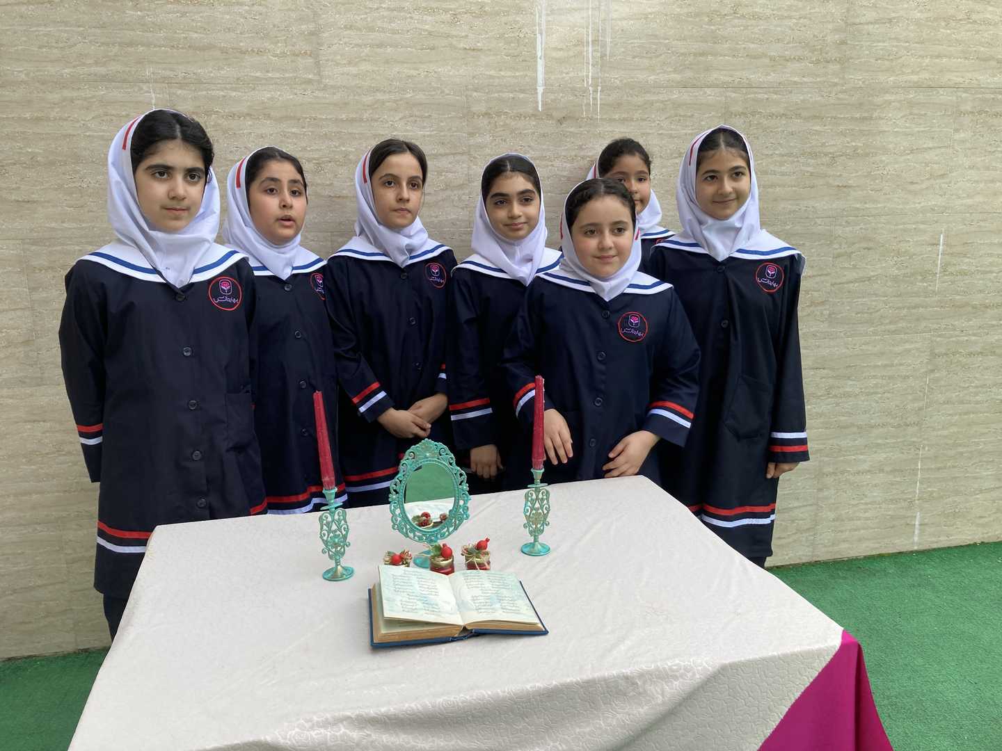 حافظ خوانی در بهاردانش